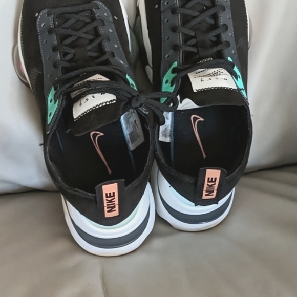 Nike Air Zoom-Type Menta - Picture 9 of 10